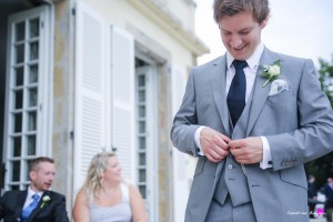 12-photographer wedding gers marciac british groom2