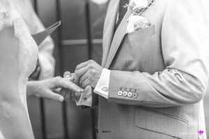 26-photographer wedding gers marciac france british rings3