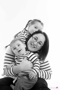 12-photographe-studio-portrait-emotion-famille-aireadour